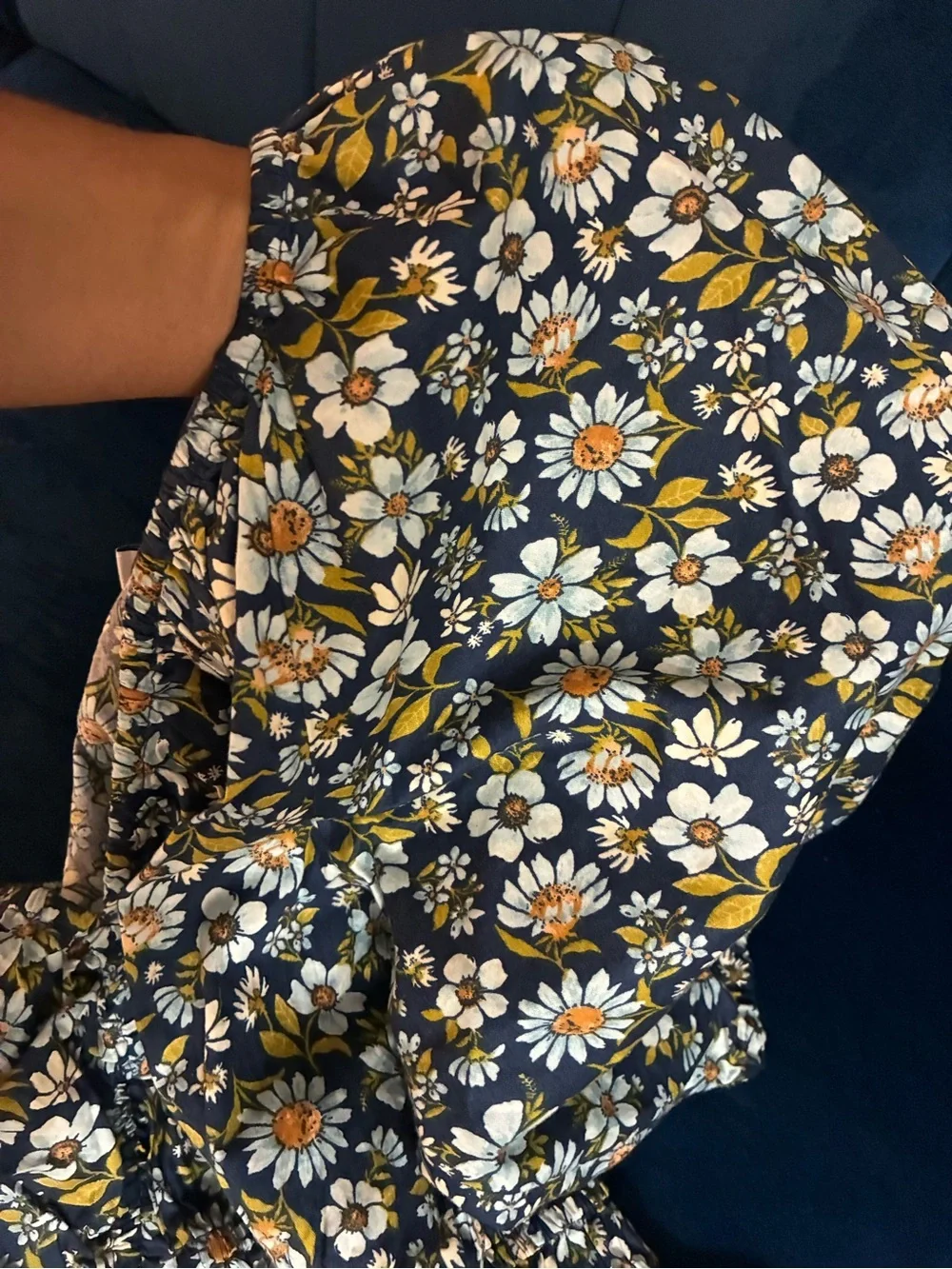 Old Navy Navy Floral Smocked Peplum Blouse